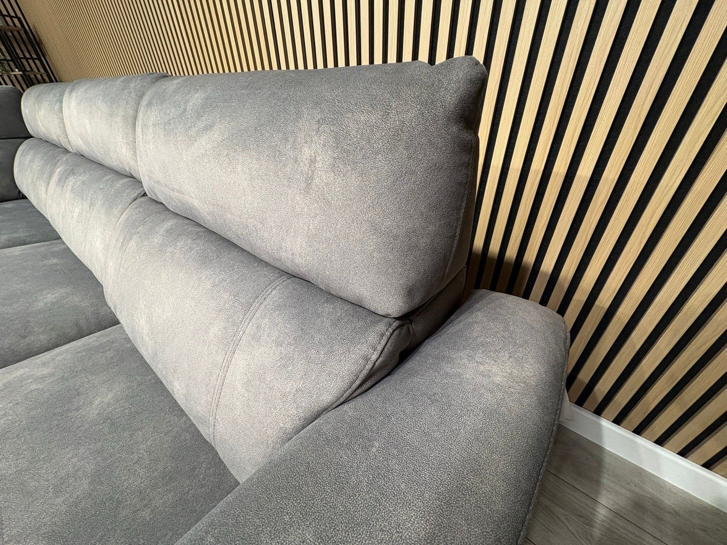 Furniture Village MOET Fabric 2 Corner 2 Power Recliner Sofa RRP £3295