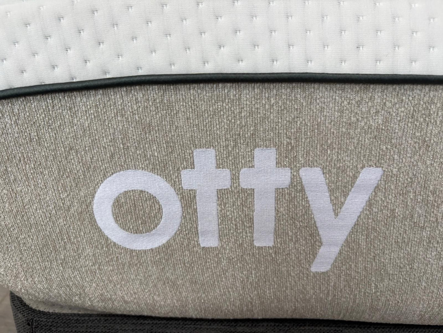 OTTY Pure Hybrid 4000 Pocket Sprung 5ft Kingsize Mattress - RRP £999