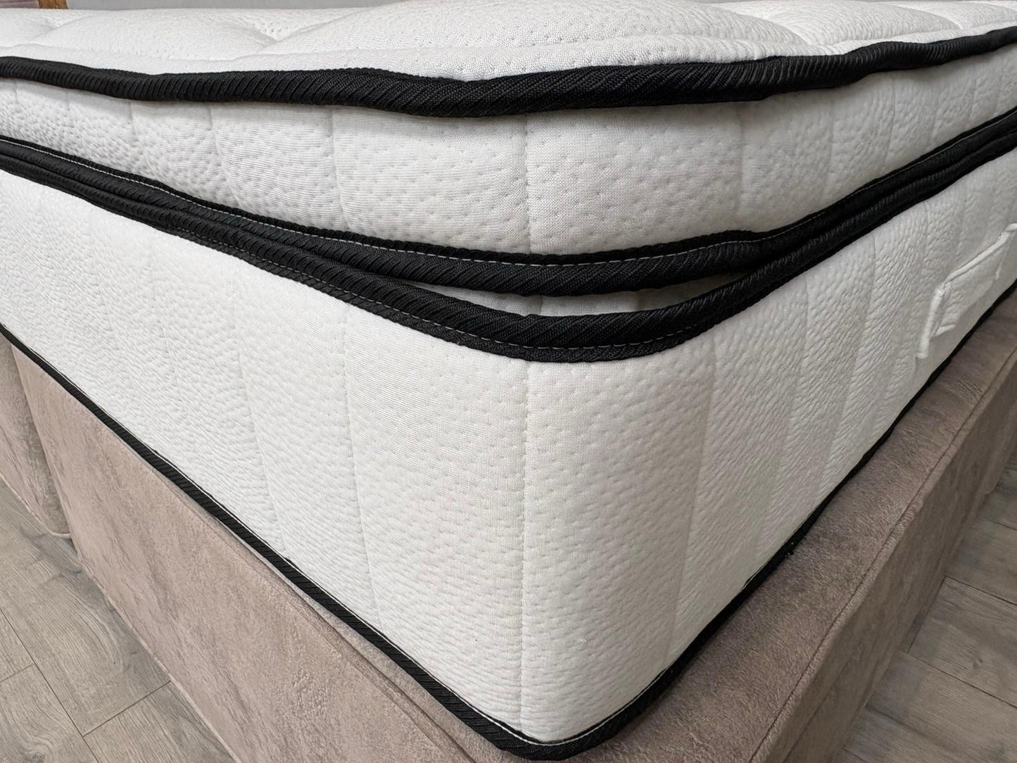 IGEL Nanotech 3500i Plushtop 6ft Superking Mattress, Firm - RRP £2,299