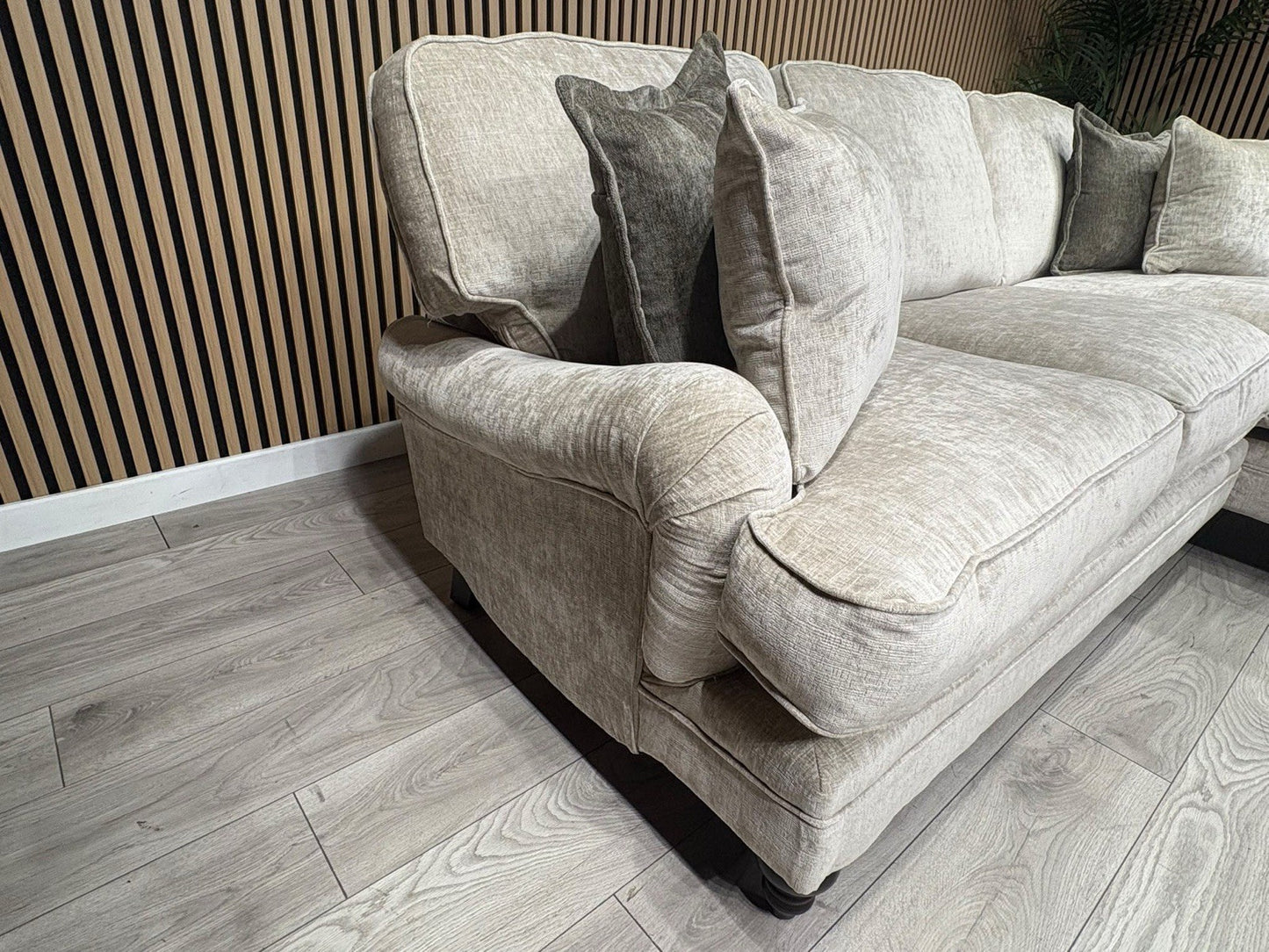 Laura Ashley HERITAGE Style Fabric 3 Seater Chaise Sofa - RRP £2,800