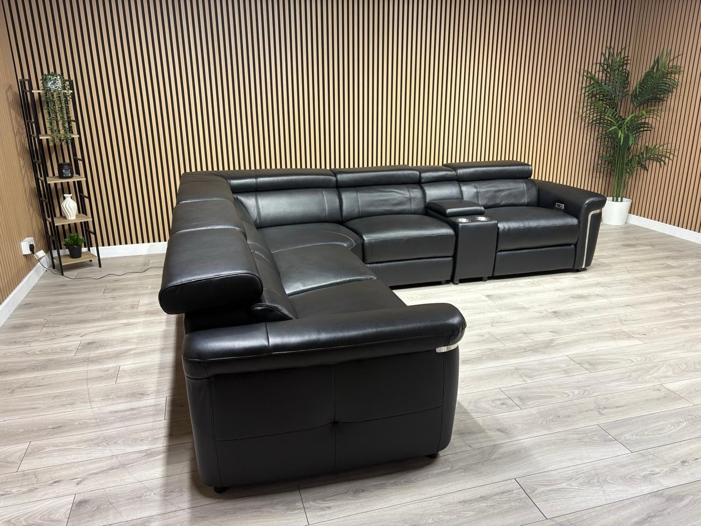 VENICE Leather 2 Corner 2 Power Recliner Sofa + Console - RRP £5,599