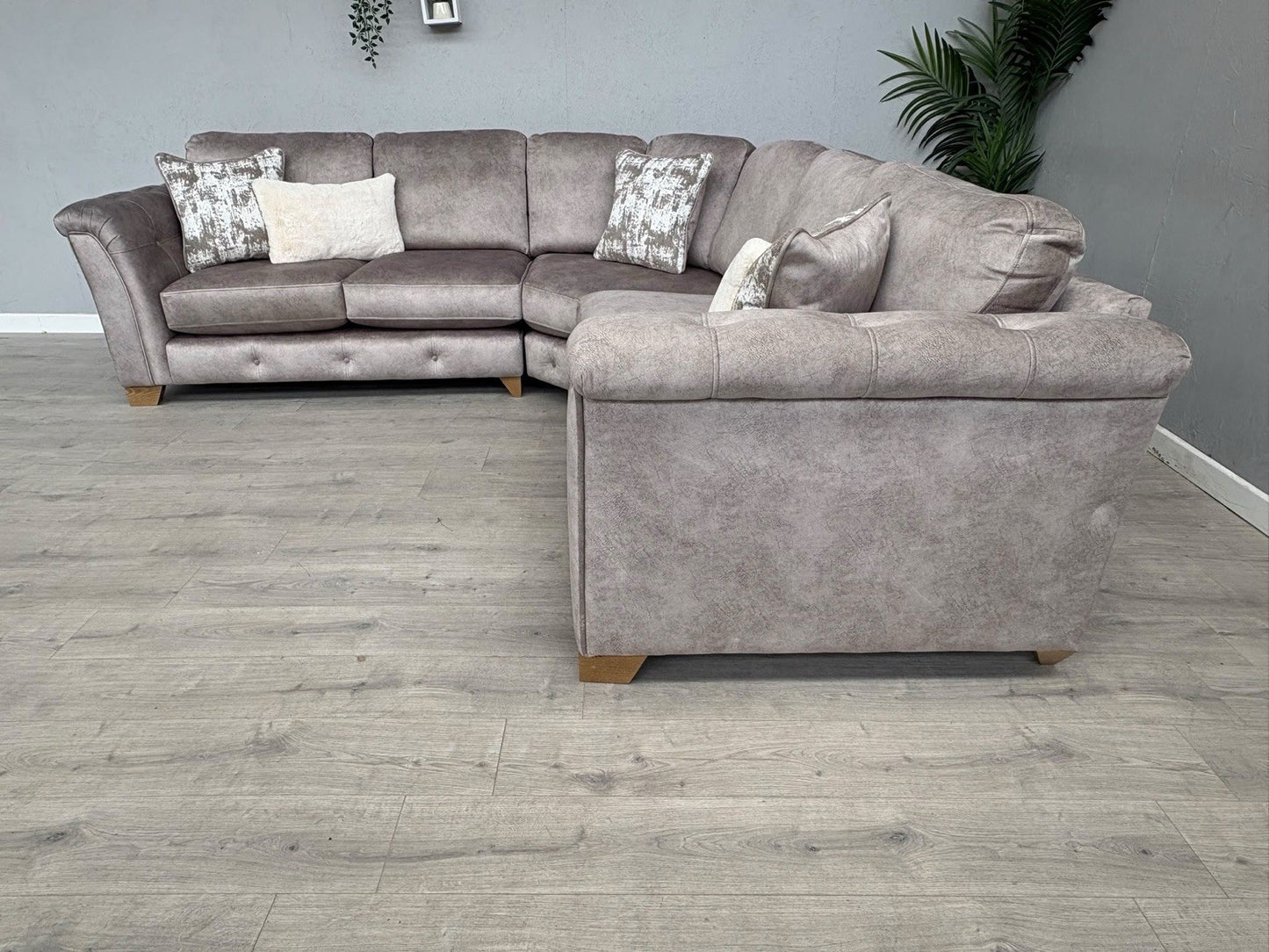 Furniture Village - Aura Large Classic Back Corner Sofa RRP - £3795
