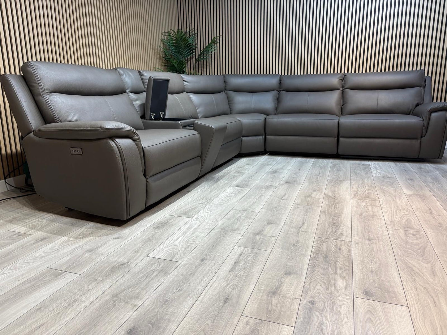 49c6347e-6be9-4ef6-a3af-dc054db3e9ee