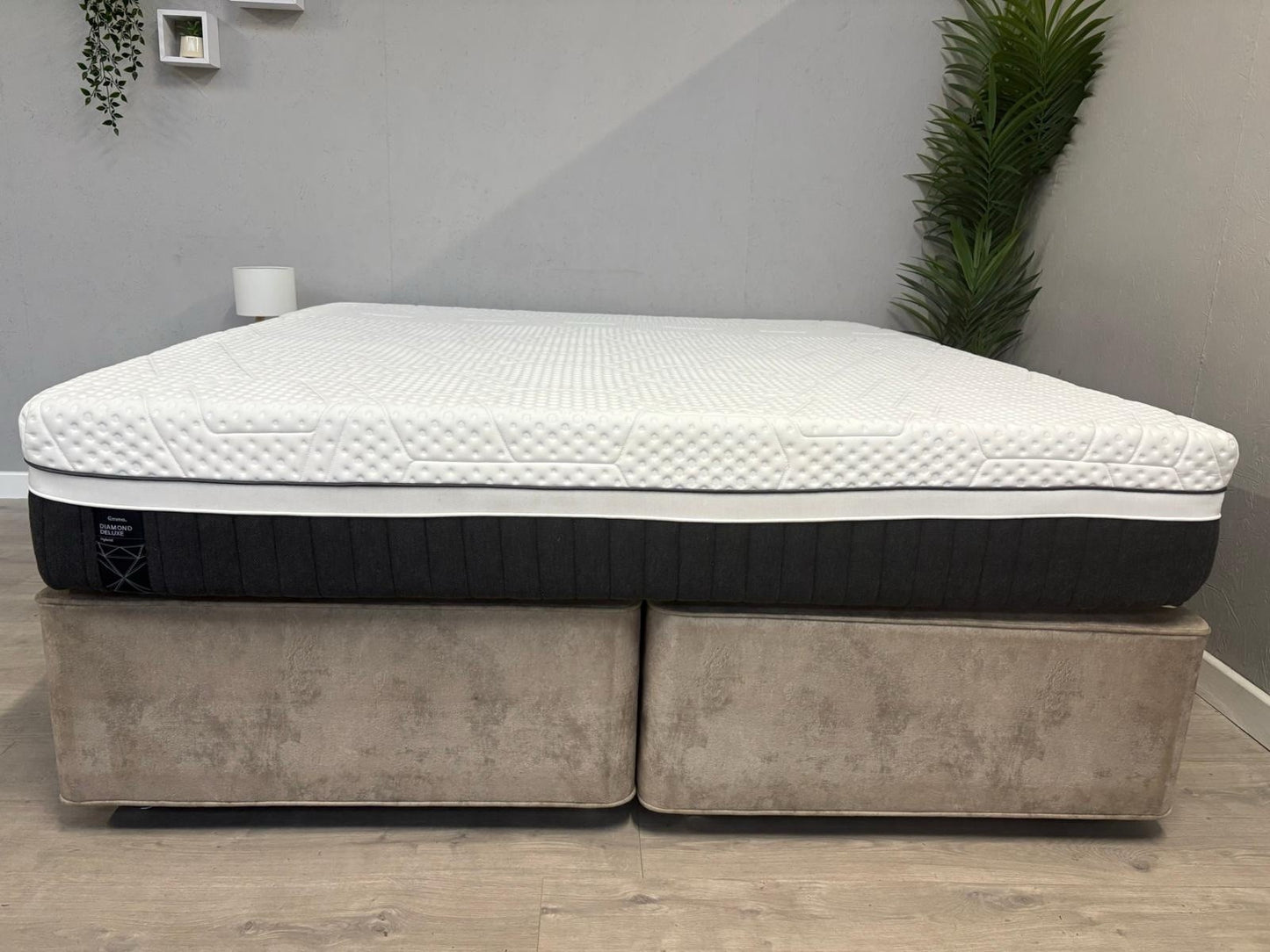 EMMA - Diamond Deluxe Hybrid 6ft Superking Mattress - RRP £2,399