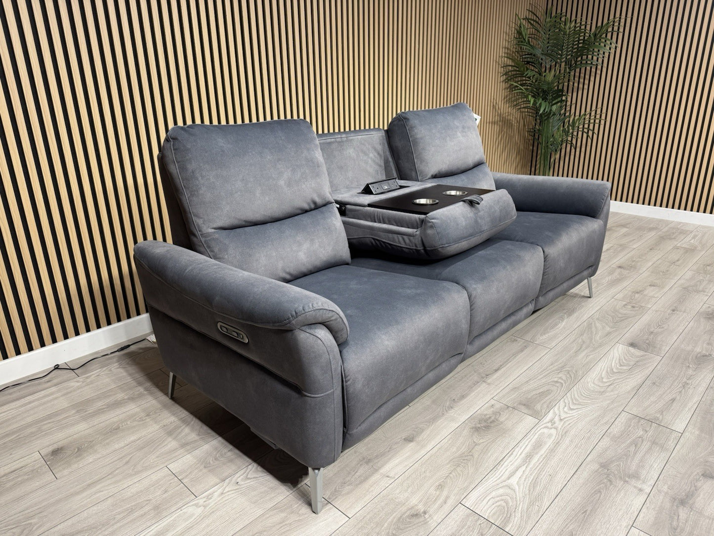F. Village DAYTONA Fabric 3 Seater Power Recliner Bluetooth Sofa - RRP £1,695