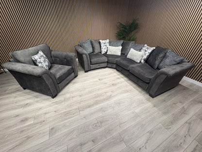 Furniture Village Aura Classic Back RHF Corner Sofa + Love Chair, RRP £4840