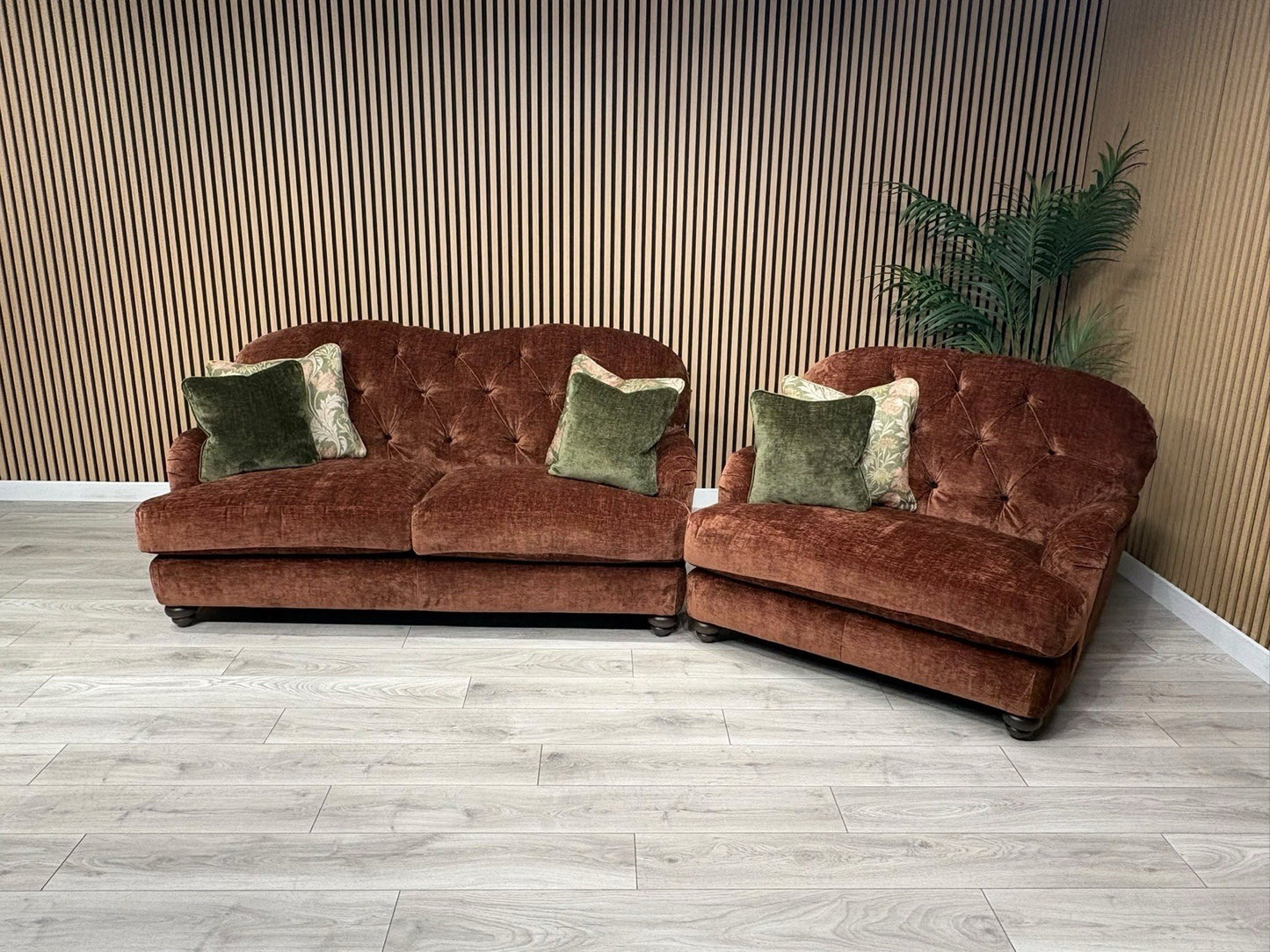 Alexander & James 3 Seater Button Back Sofa + Love Chair, RRP: £2895