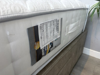Silentnight 2800 Pocket Memory 6ft Superking Mattress - RRP £1,099