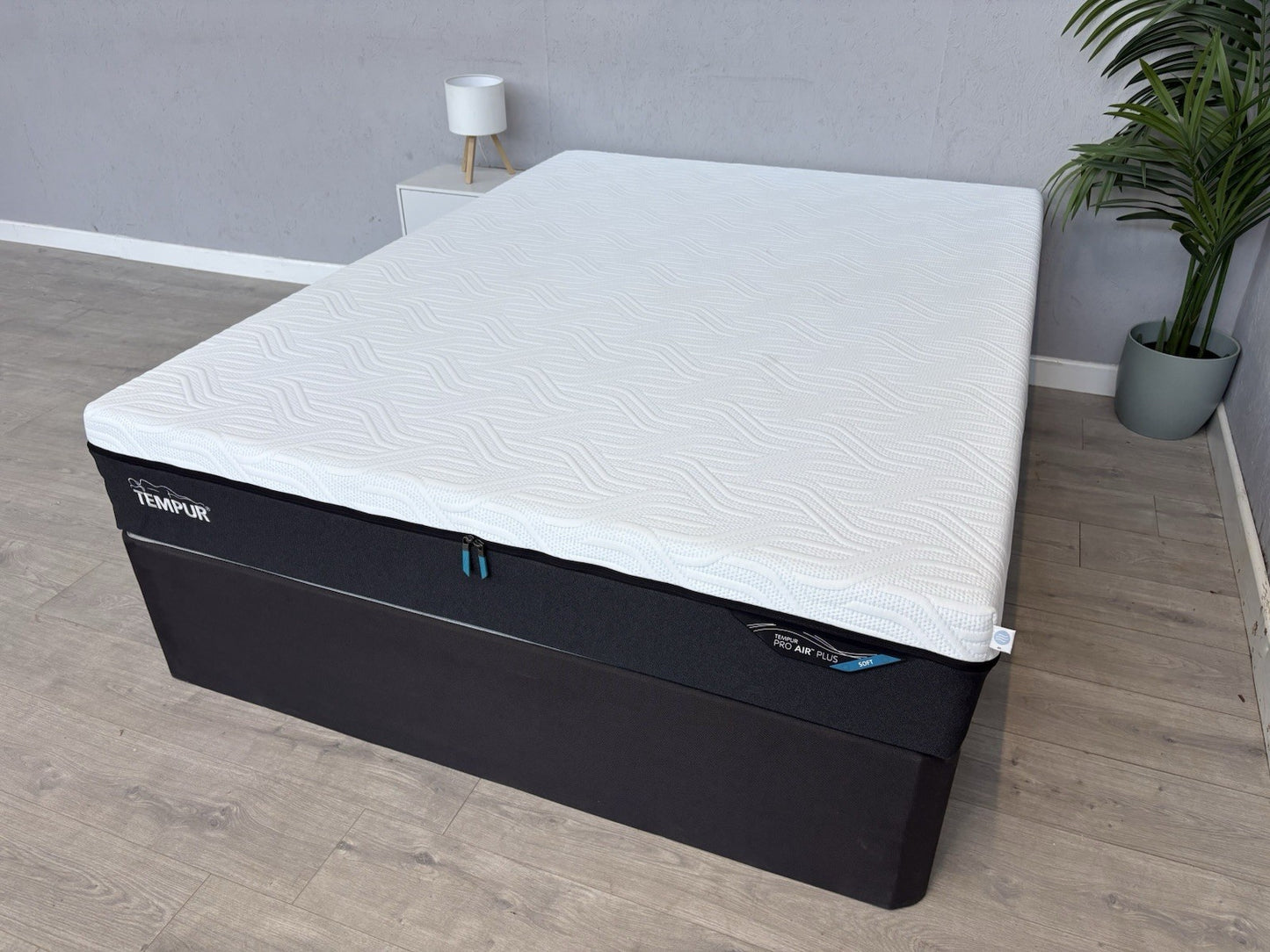 Tempur PRO AIR PLUS Smart Cool 5ft Kingsize Mattress, Soft - RRP £2,299