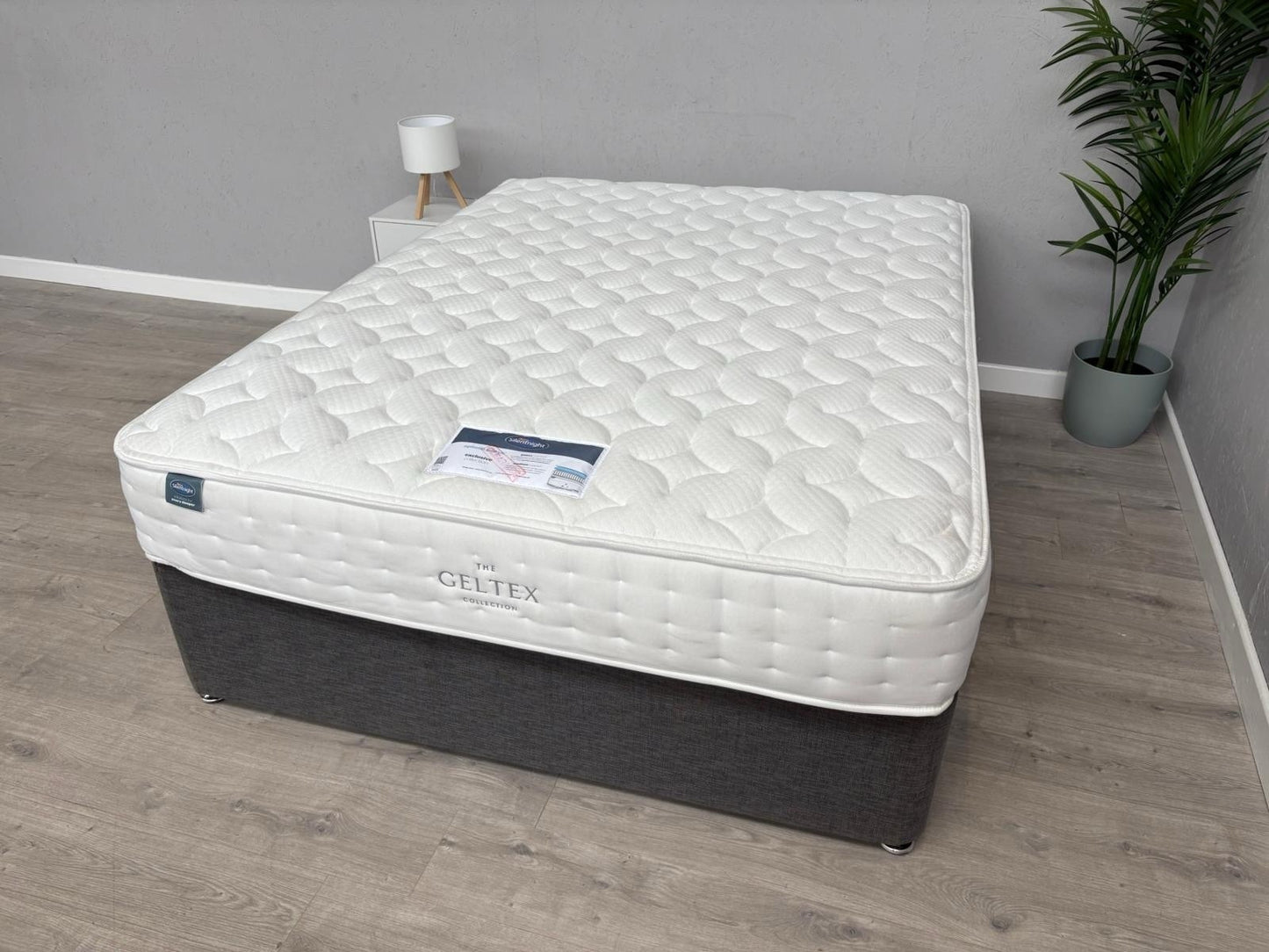 Silentnight OPHELIA Geltex 1000 Pocket 5ft Kingsize Mattress - RRP £1,399