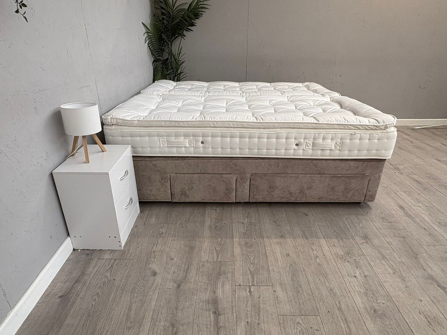 Staples and Co Artisan DECADENCE Zip & Link Mattress, 6ft Superking - RRP £2,299