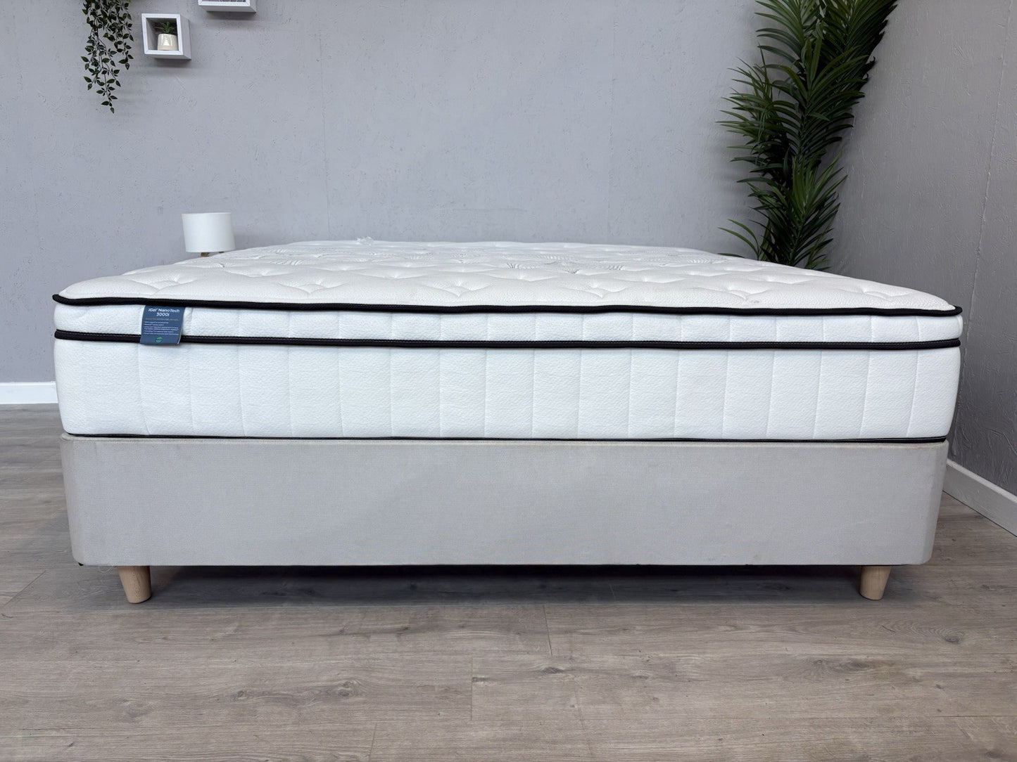 IGEL Nanotech 3000i 6ft Superking Mattress, Medium - RRP £1,949