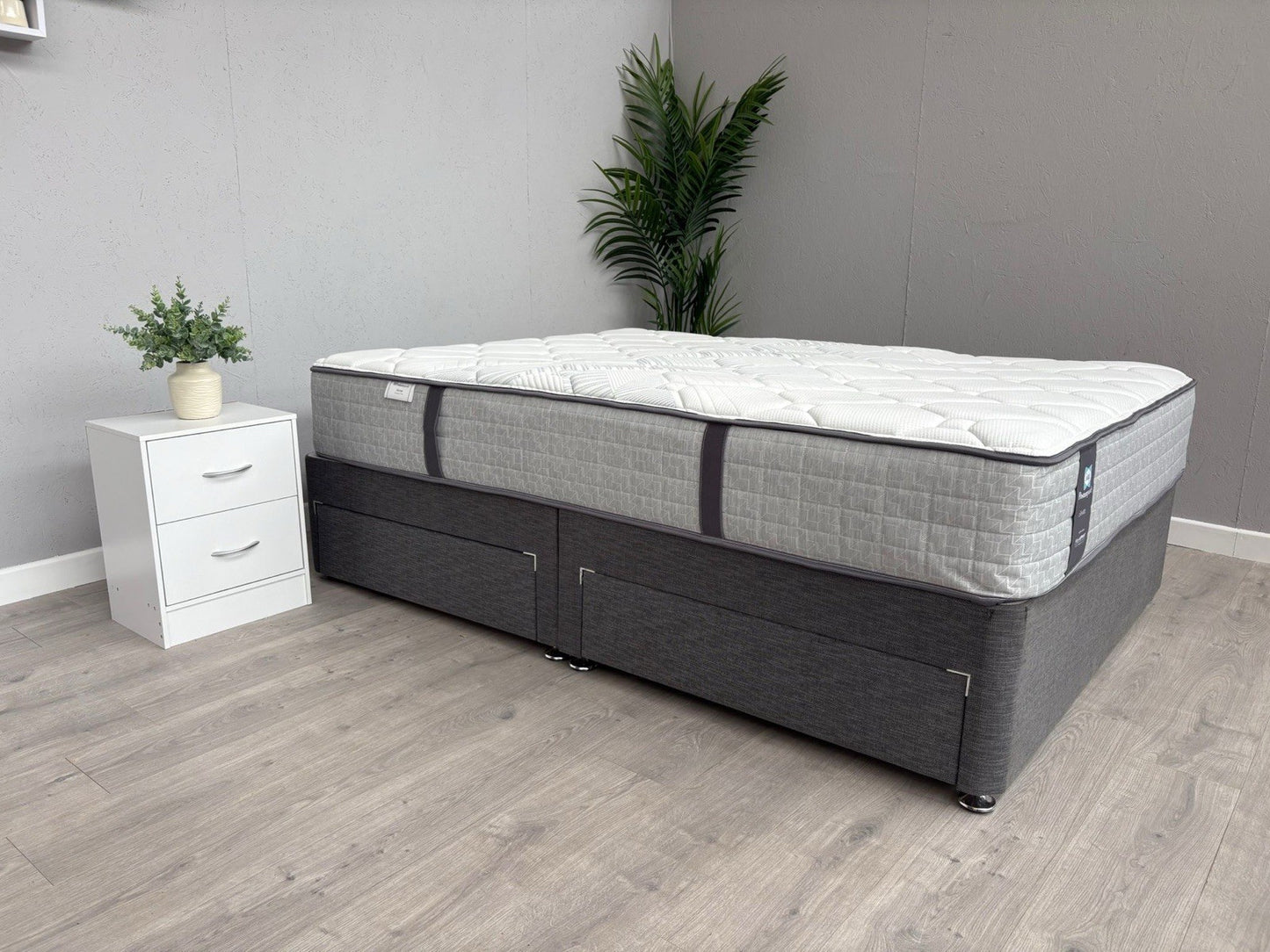 Sealy Elevate NEWTON 4ft 6 Double Mattress, Firm - RRP £1,399