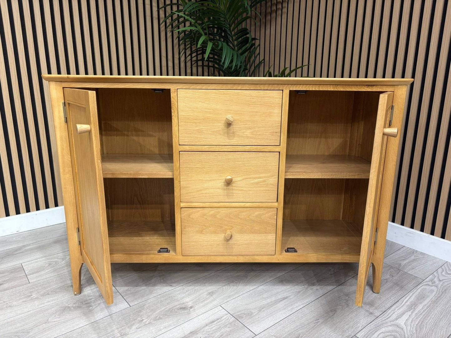 Next Sample - 2 Door 3 Drawer Saxon Sideboard - RRP: £599