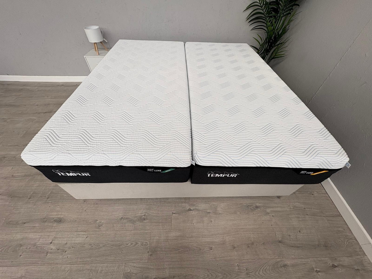 Tempur PRO LUXE 6ft Superking Split Mattress, Medium / Firm - RRP £3,798