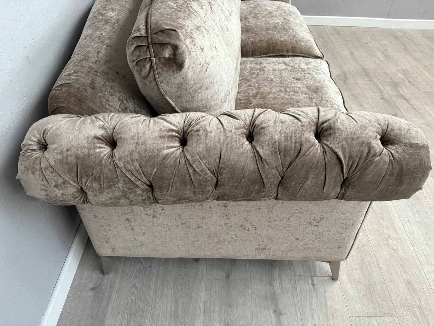 DFS Loch Leven Fabric 3 Seater Chesterfield Sofa - RRP £1499 Ex Display