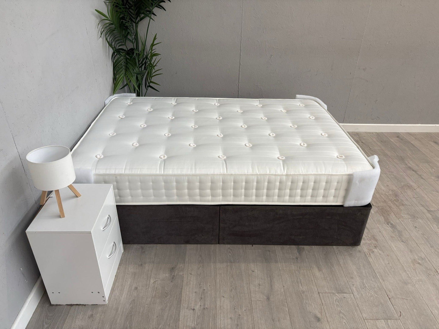 NEXT - 1000 Pocket Extra Firm Ortho 4ft 6 Double Mattress - RRP £499