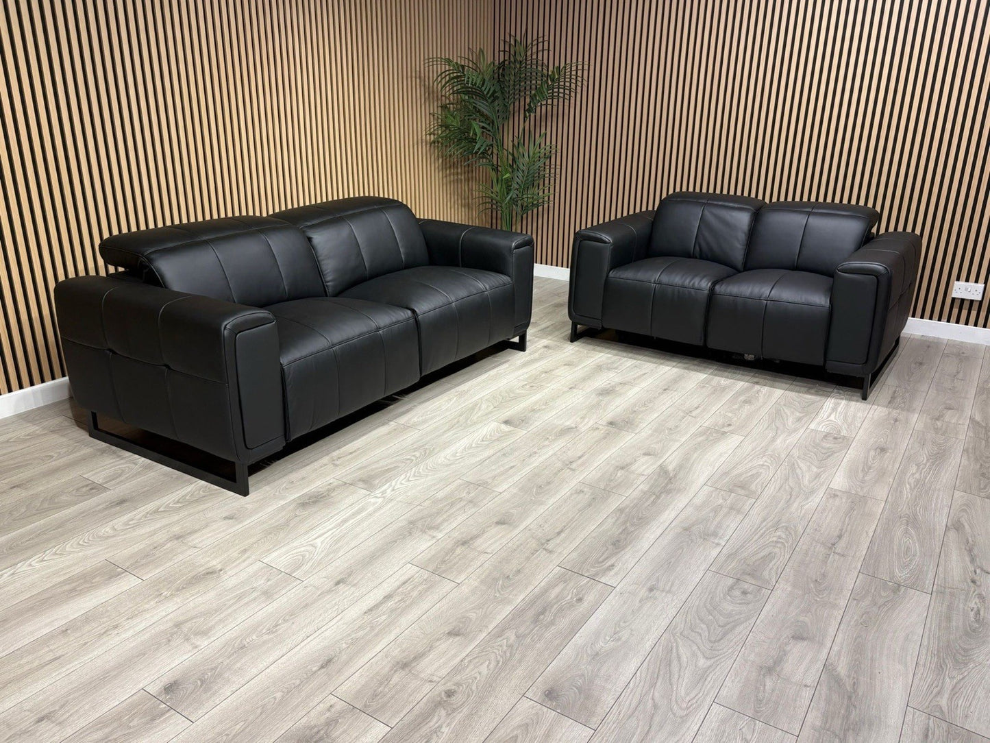 MARELLA 3 Seater + 2 Seater Power Recliner Leather Sofa Set RRP £4399