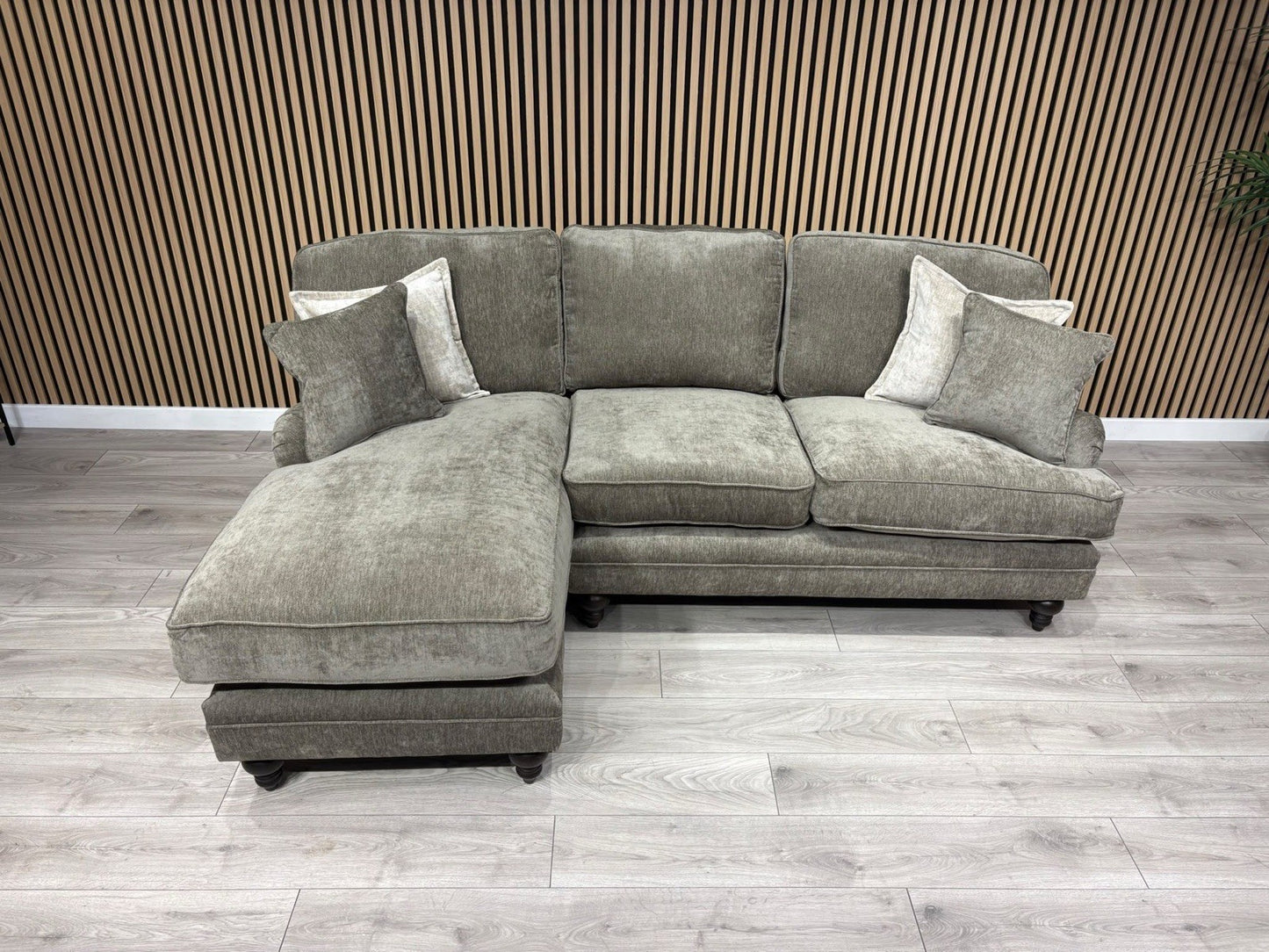 Laura Ashley HERITAGE Style Fabric 3 Seater Chaise Sofa - RRP £2,800
