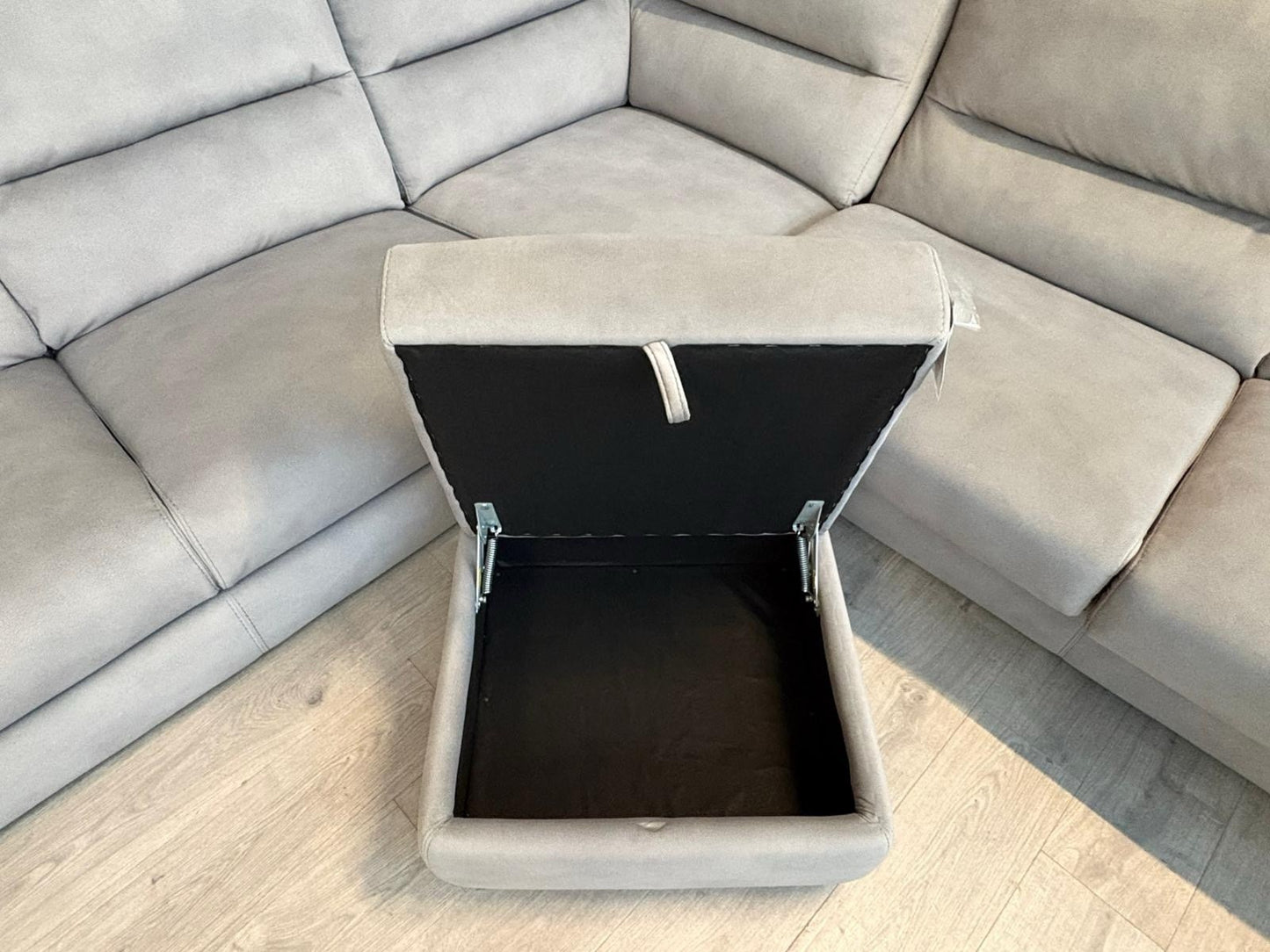 Furniture Village FLEX Fabric Large RHF Corner Sofa Bed + Footstool - RRP £3,390