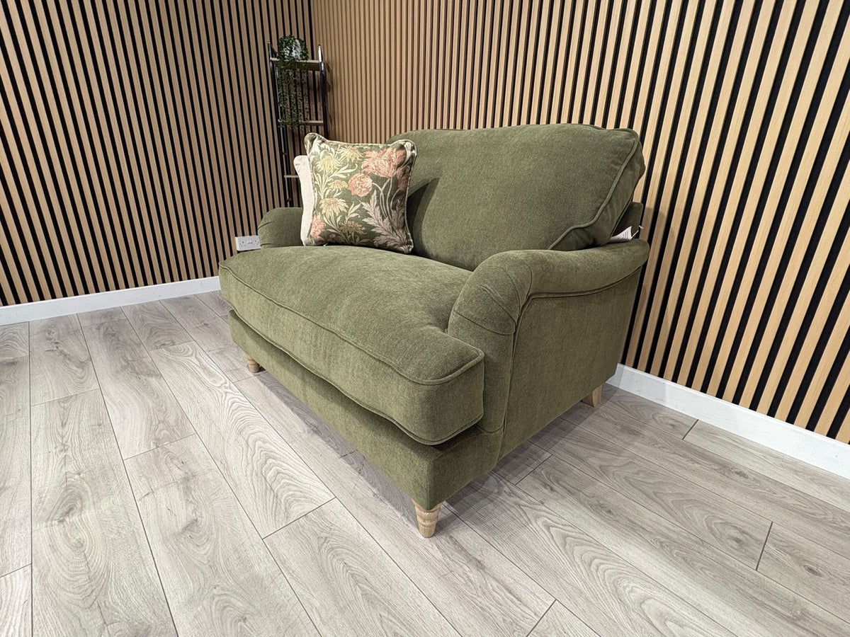 Laura Ashley HERITAGE Style Fabric Love Chair / Armchair - RRP £1,499