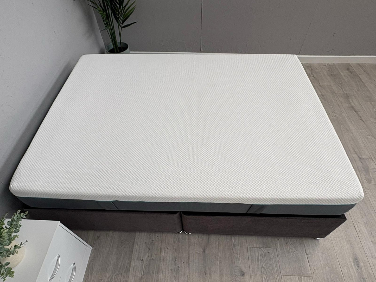 SIMBA Hybrid 4ft 6 Double Mattress - RRP £799
