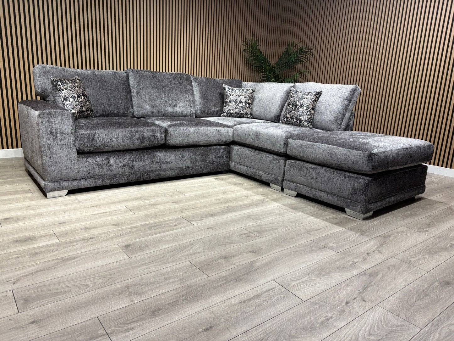 Deluxe Fabric Open End Chaise Corner Sofa + Footstool - RRP £2799