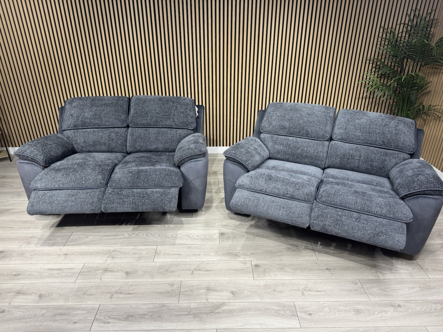 DFS Fontaine 2 x 2 Seater Power Recliner Sofa Set  - RRP £1,958