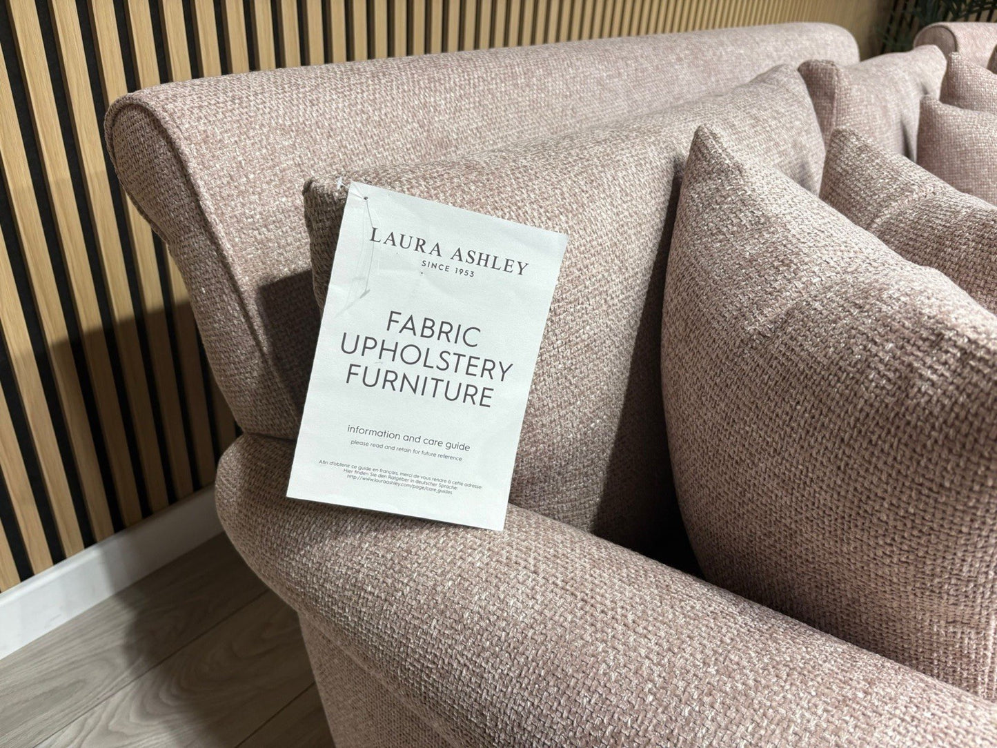 Laura Ashley LYNDEN Style Fabric 3 Seater Sofa + 1 Snuggle Chair - RRP £2895