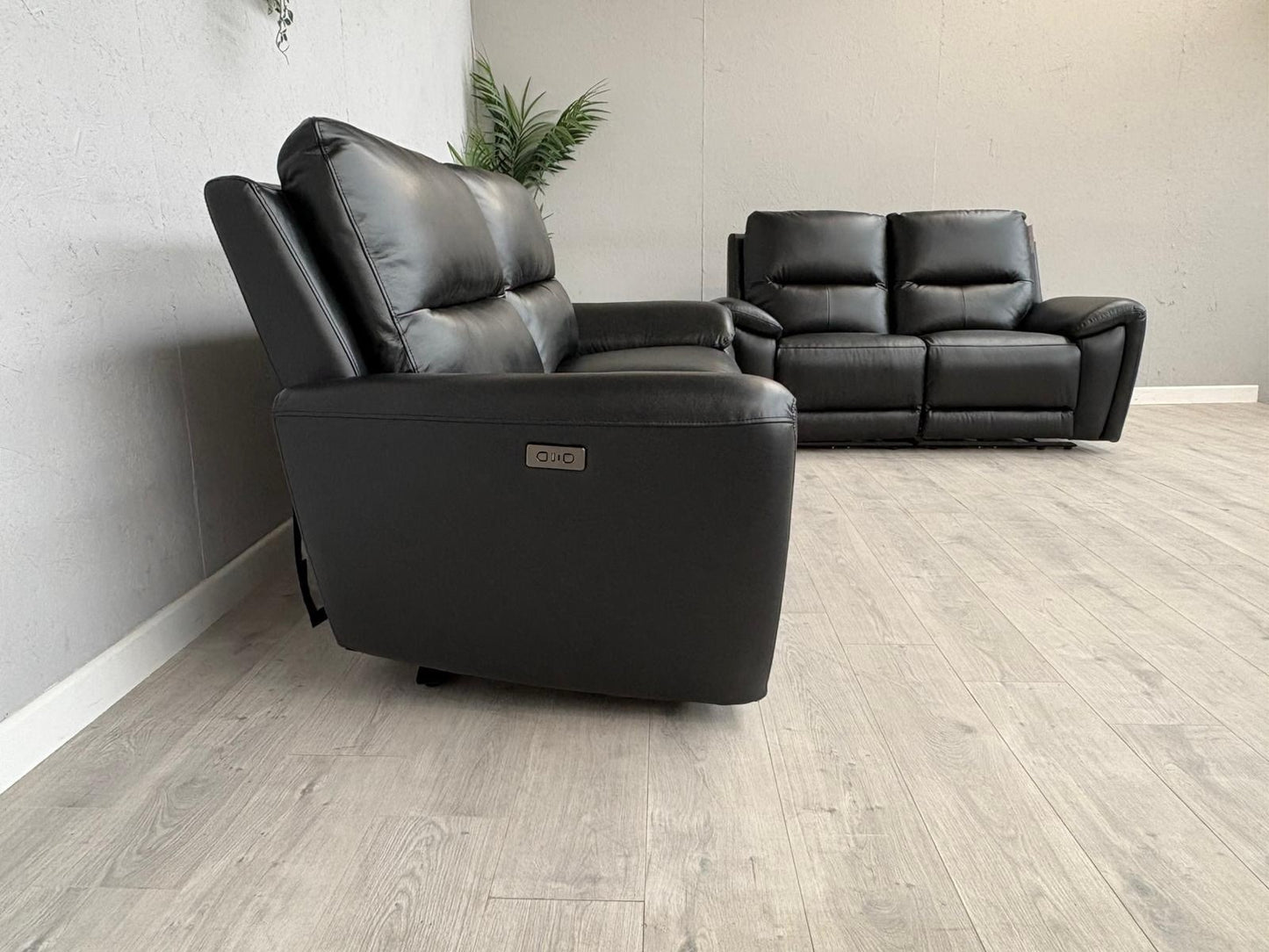 DFS Kaden Leather 3 Seater + 2 Seater Power Recliner Sofa Set - RRP £1,878
