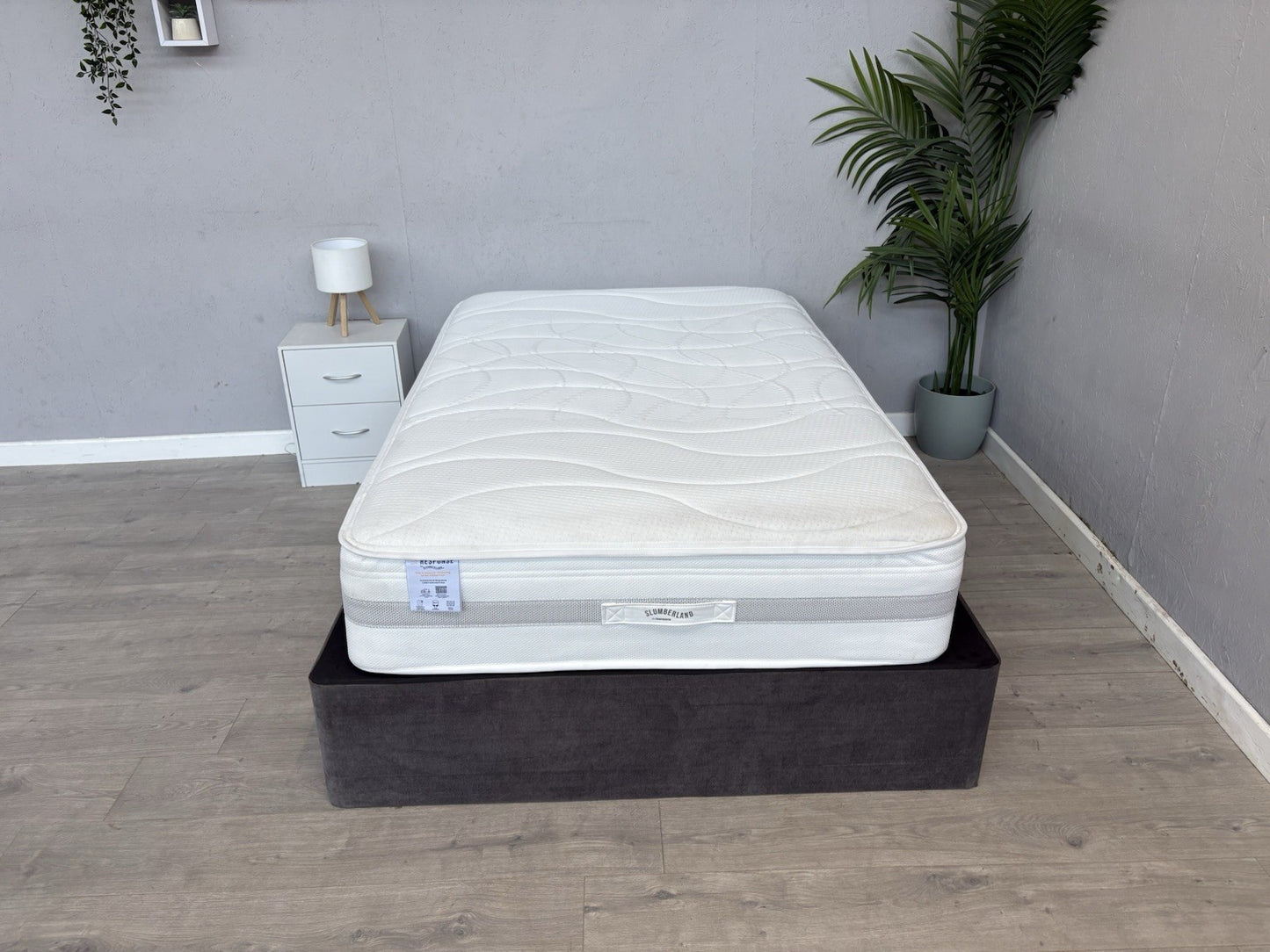 Slumberland RESPONSE LATEX LUXE 4ft Small Double Mattress, Firm - RRP £799