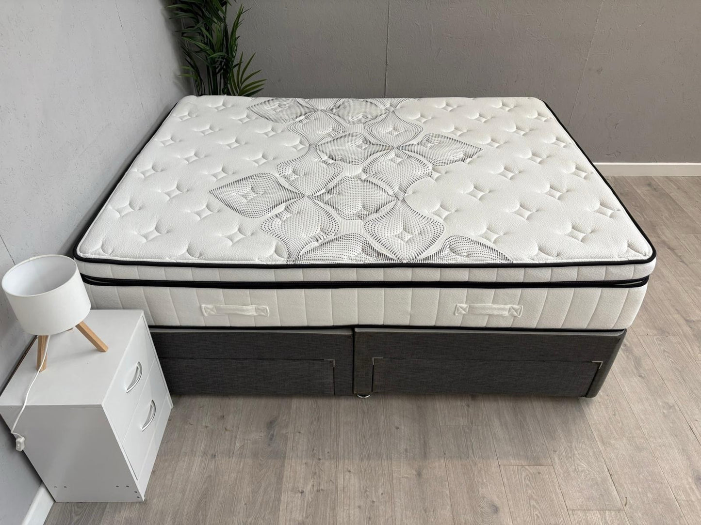IGEL Nanotech 4000i 5ft Kingsize Mattress, Firm - RRP £1,899