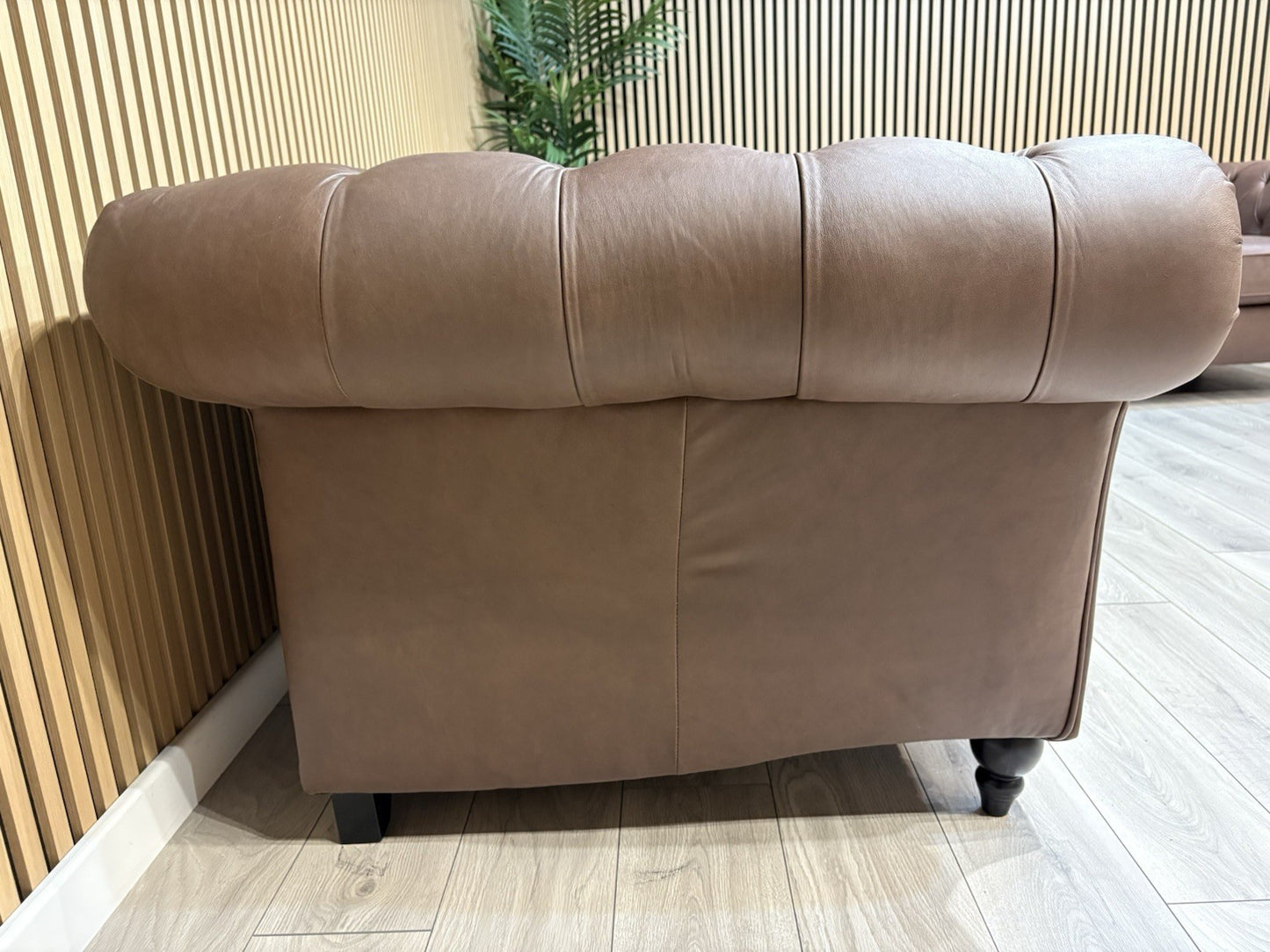 Next GOSFORD Leather Chesterfield Large 3 Seater + 2 Seater Sofa Set - RRP £5490