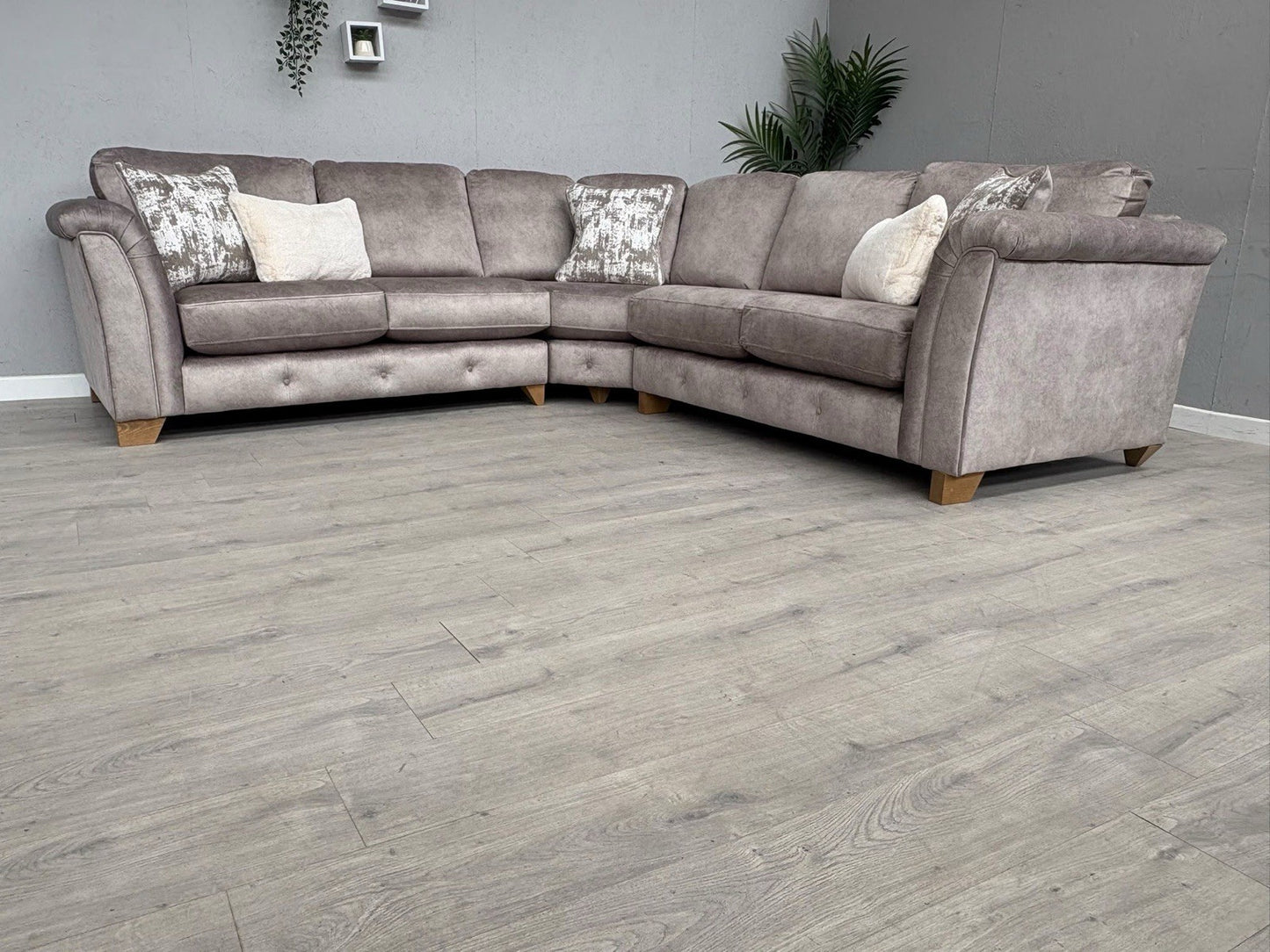 Furniture Village - Aura Large Classic Back Corner Sofa RRP - £3795
