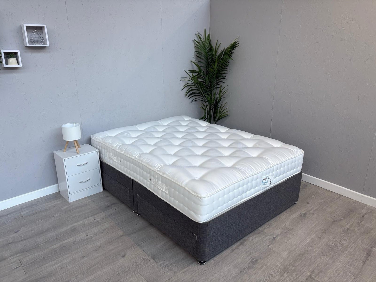 Staples and Co Artisan SPLENDOUR 5FT Kingsize Mattress, Firm - RRP £1,299
