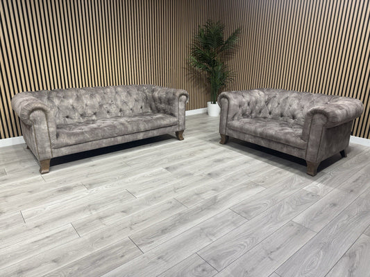 Furniture Village A&J Hampton 2 Seater & Snuggle Chair RRP £3295