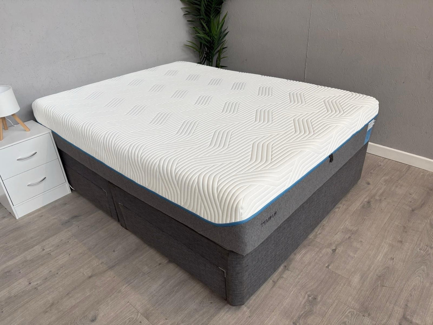 Tempur CLOUD LUXE Memory 5ft Kingsize Mattress, Soft - RRP £2,299