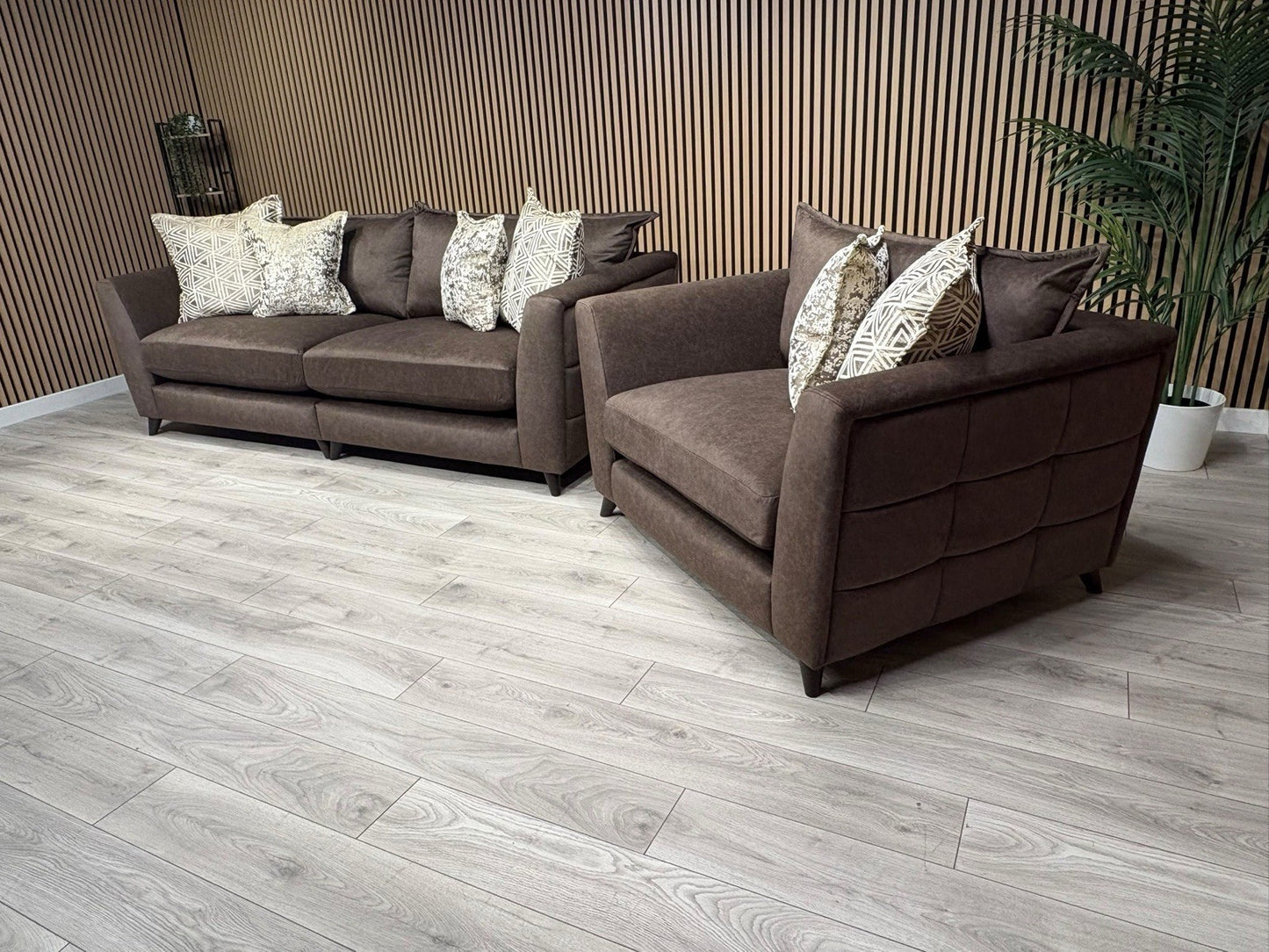 Ashley Manor SAN MATTEO 4 Seater Sofa + Love Chair Set - RRP £5290