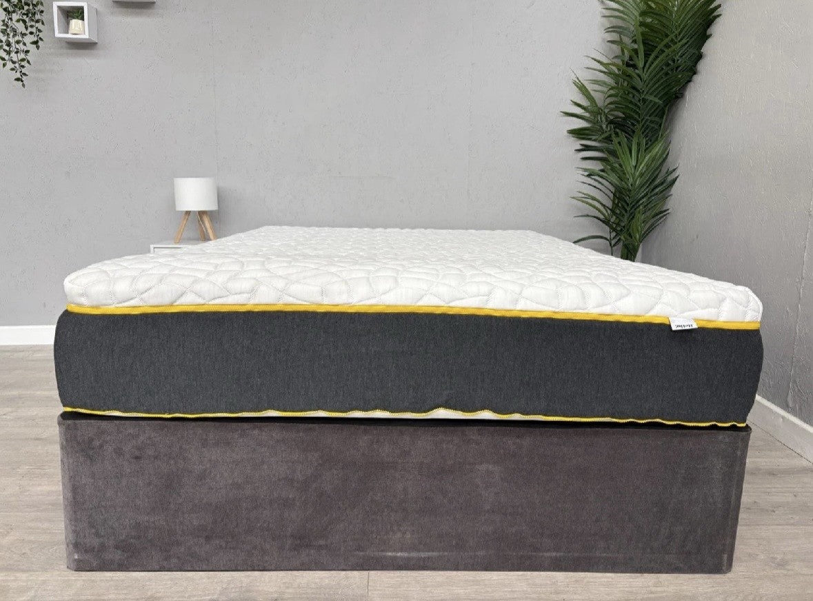 EVE Wunderflip Ultimate Hybrid 5ft Kingsize Mattress, Medium / Firm - RRP £1,399