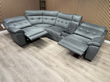 SCS Belford 1 Corner 3 Power Recliner Sofa with Media Console - RRP £2599