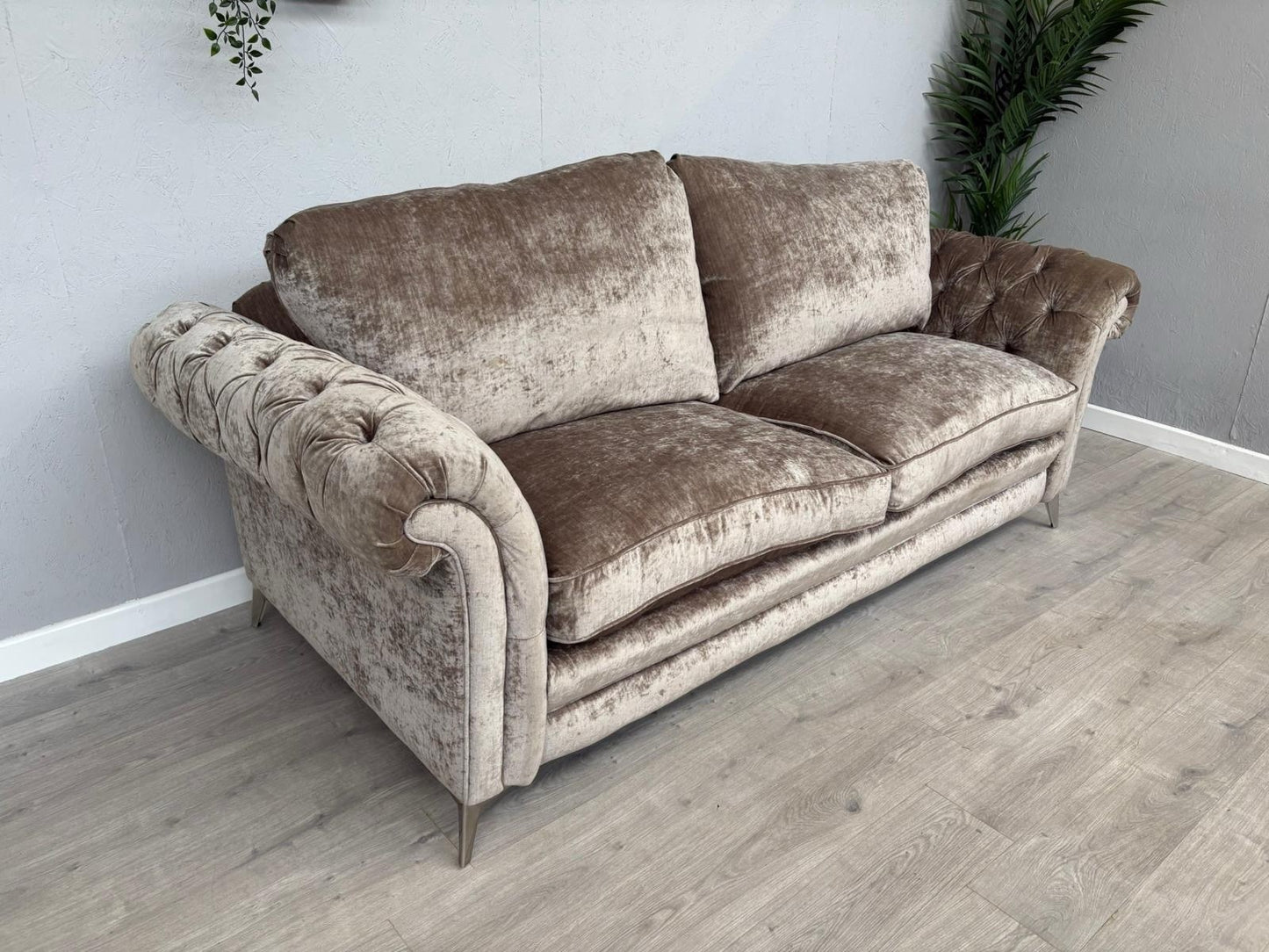 DFS Loch Leven Fabric 3 Seater Chesterfield Sofa - RRP £1499 Ex Display