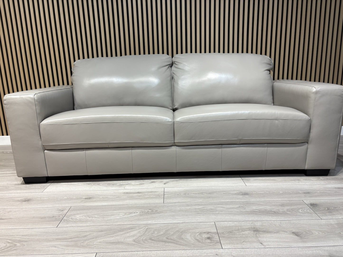 DFS - COHEN Style 3 Seater + 2 Seater Leather Sofa Set - RRP £2,398