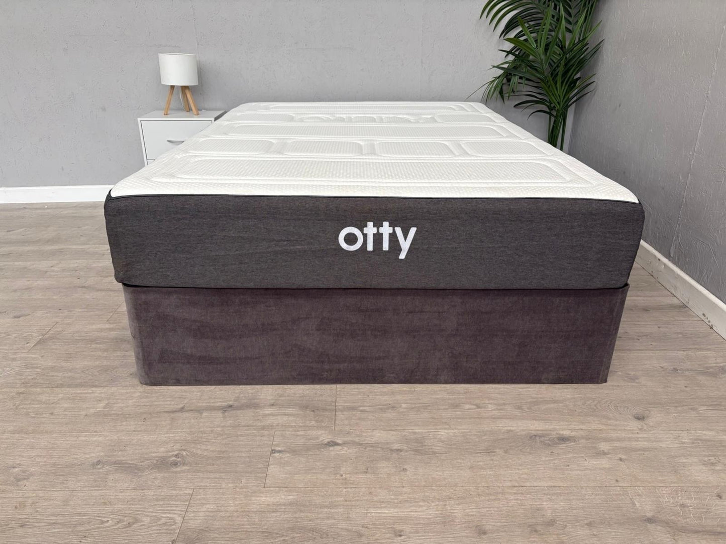 OTTY Original Hybrid 2000 Pocket Sprung 4ft 6 Double Mattress - RRP £649