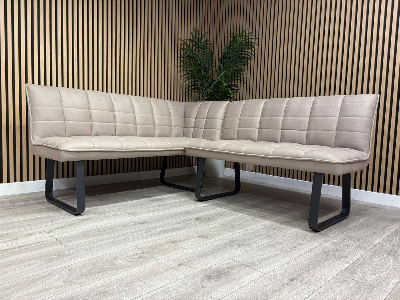 Furniture Village- LIMA Fabric Corner Bench Set, RRP: £1299