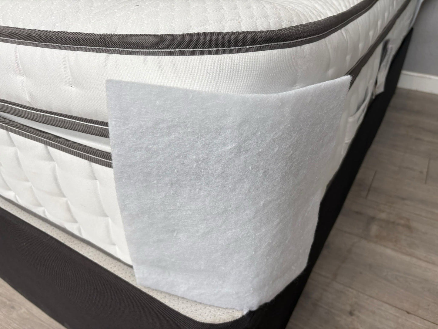 Silentnight 2000 Pocket Deluxe Box Top 5ft Kingsize Mattress - RRP £999