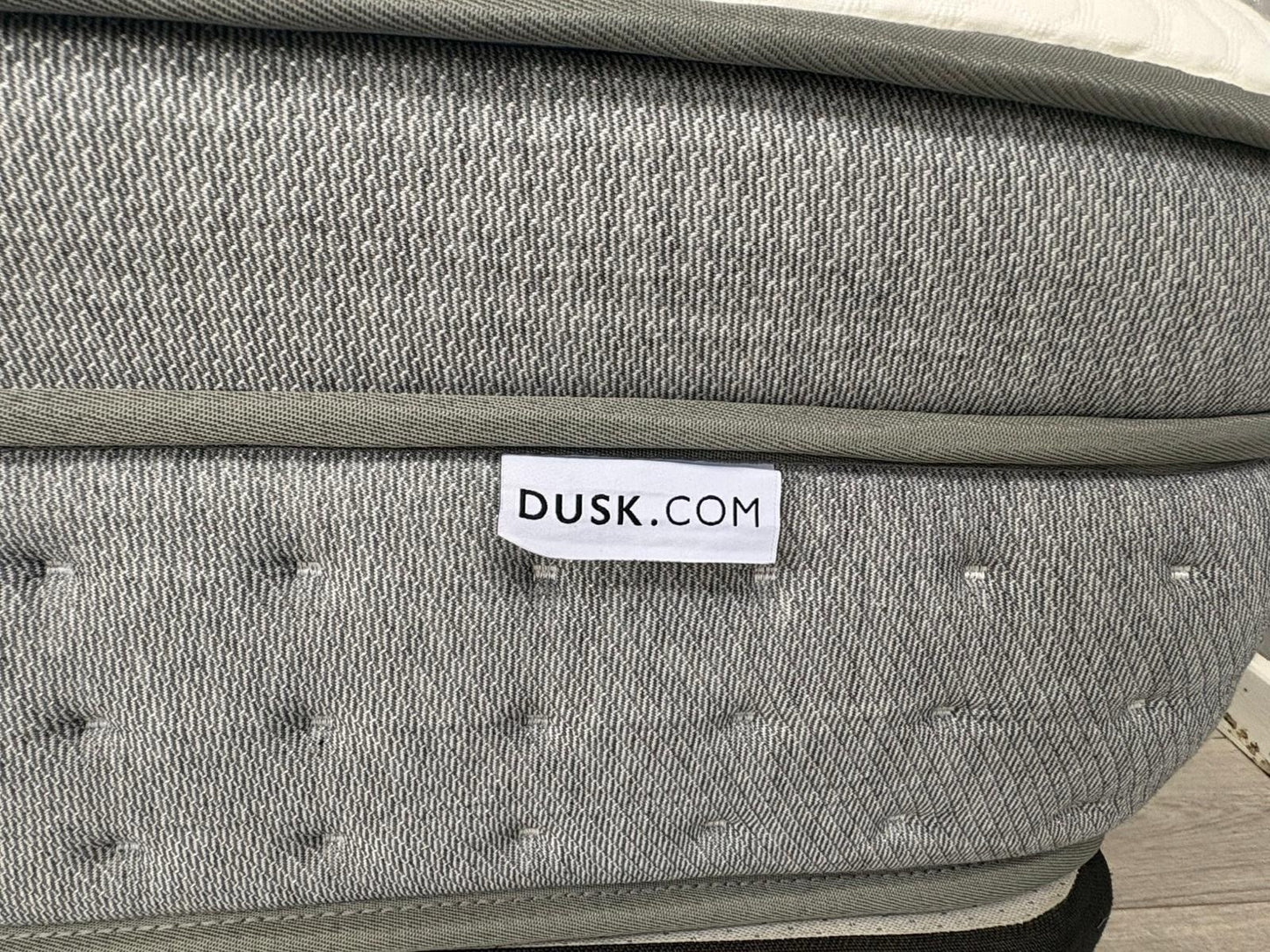 DUSK 4000 Pocket Memory Foam 5ft Kingsize Mattress - RRP £599