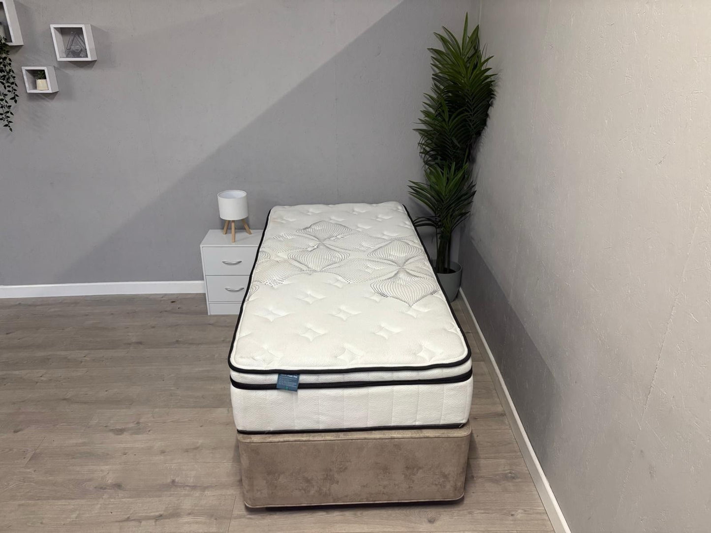 IGEL Nanotech 3500i 3ft Single Mattress, Medium - RRP £1,449