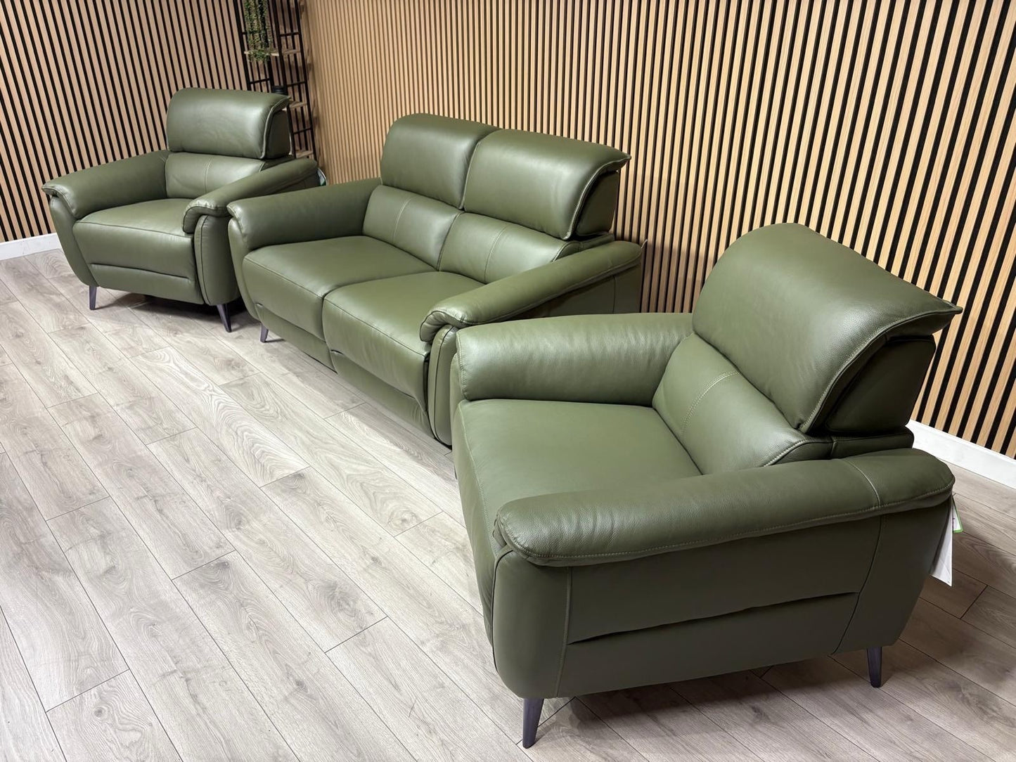 Furniture Village JUDE Style Leather 2 Seater Sofa + 2 x Armchairs - RRP £6,485