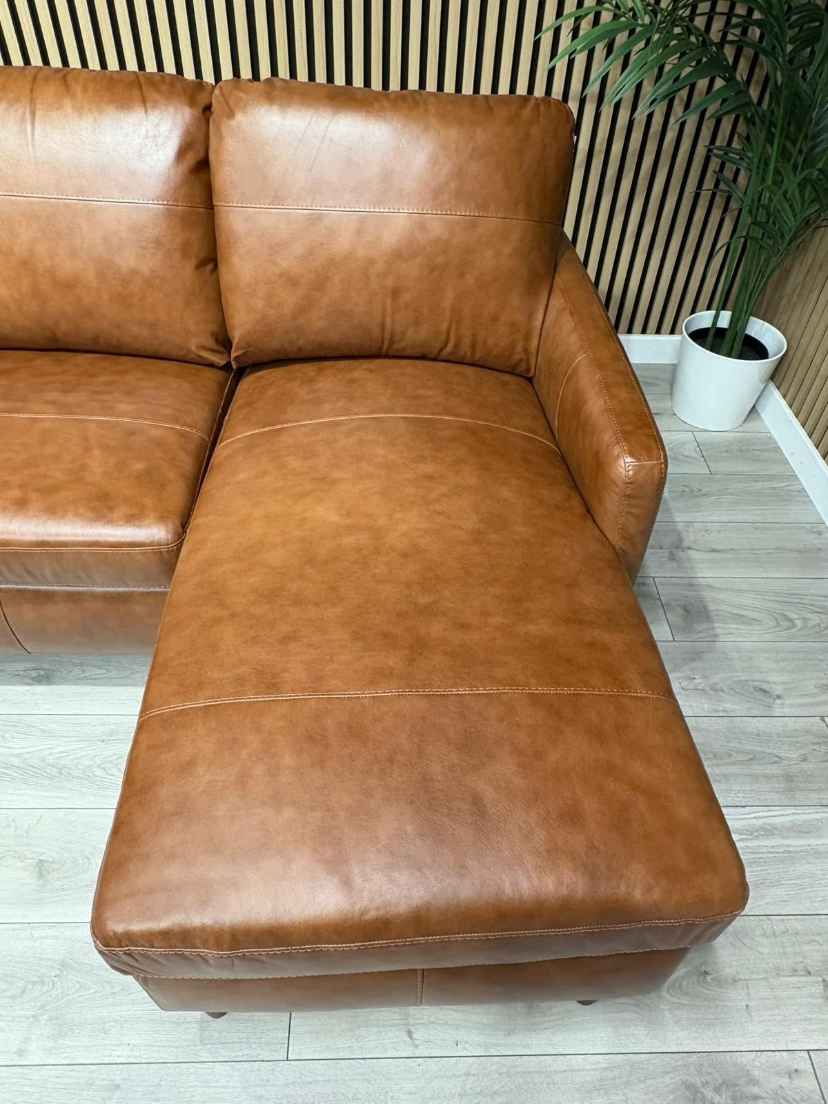 John Lewis BAILEY Style RHF Leather 3 Seater Chaise End Sofa, Tan - RRP £3,449