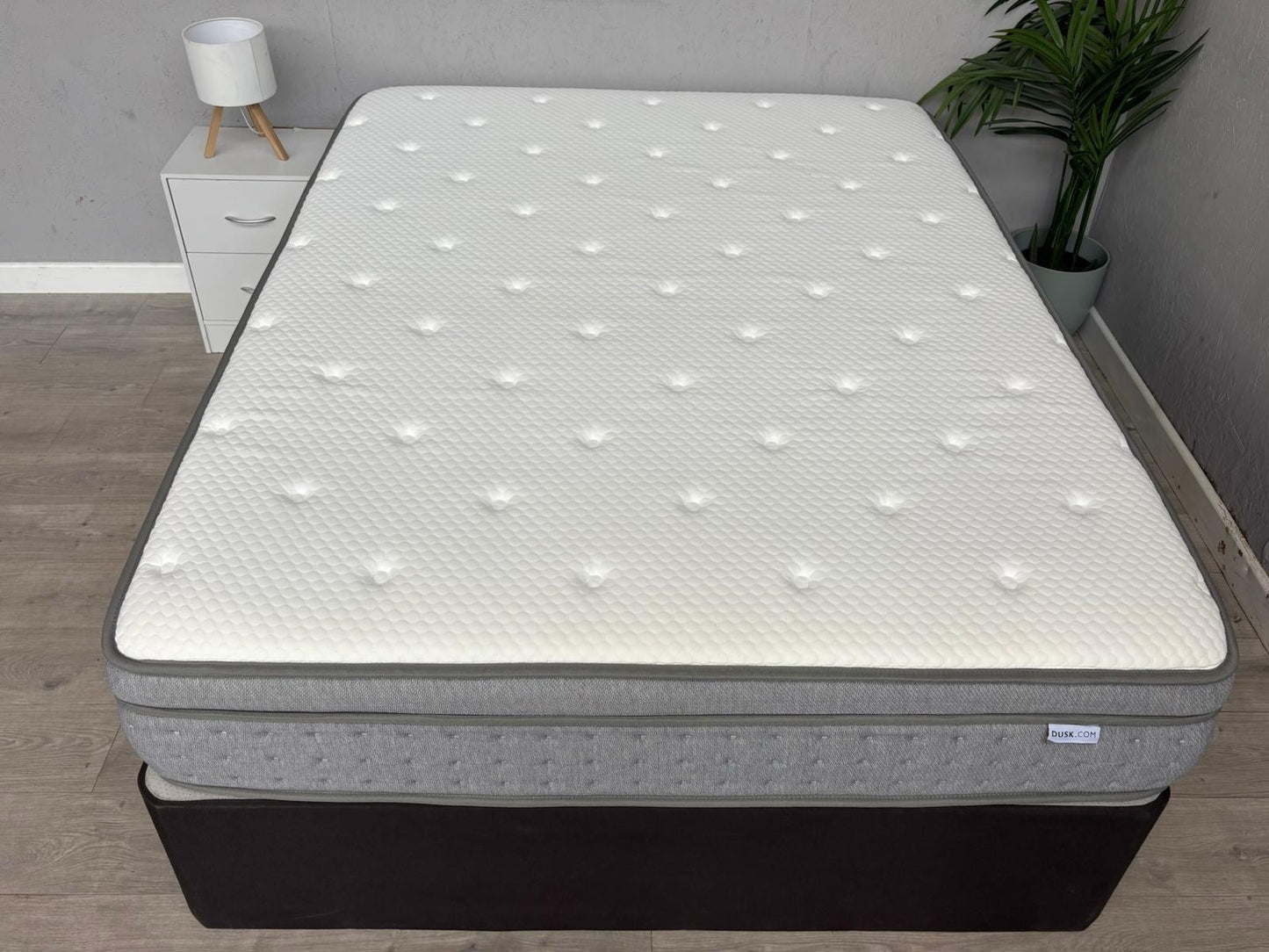 DUSK 4000 Pocket Memory Foam 5ft Kingsize Mattress - RRP £599